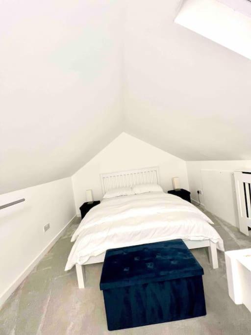 Villa Recently Renovated,Modern House. Train Station North Mymms Esterno foto